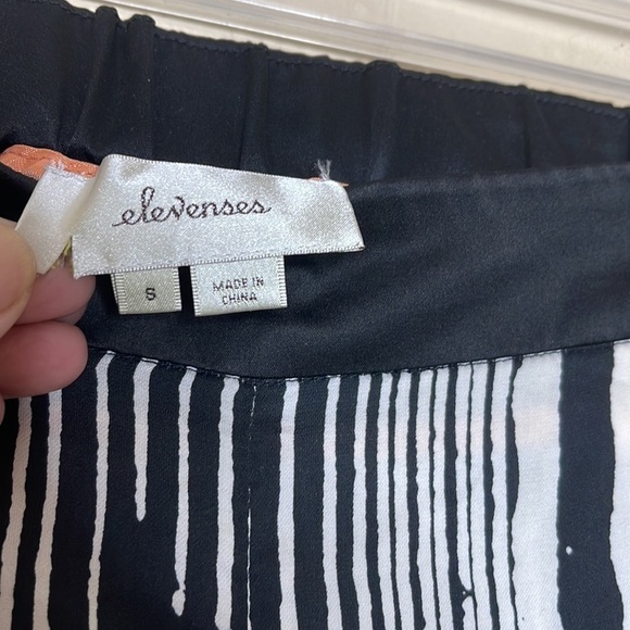 Anthropologie Elevenses Black White Flowy Wide Leg Pants Size Small - Picture 5 of 8